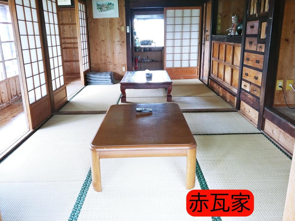 Cottage Canac Motobu Bagian luar foto