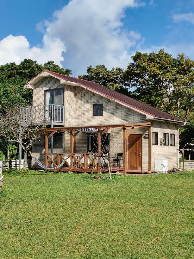 Cottage Canac Motobu Bagian luar foto