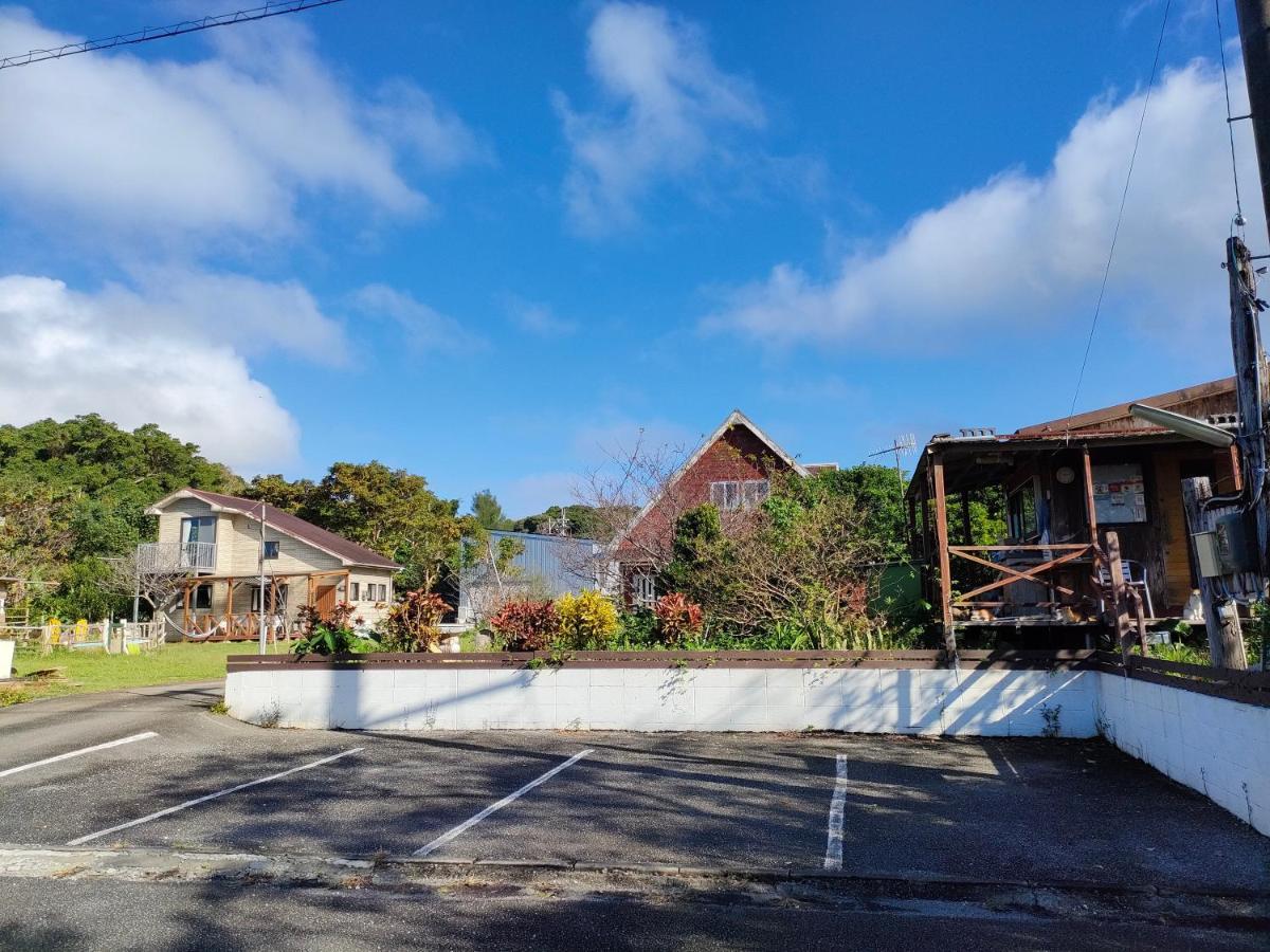 Cottage Canac Motobu Bagian luar foto
